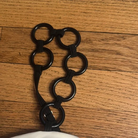 Chic White One-Piece Swimsuit with Black Trim - Picture 2 of 5